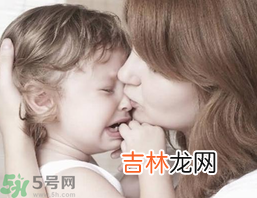 孩子性格内向懦弱怎么办？？孩子性格内向懦弱的原因？