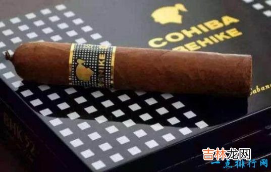 世界上最贵的烟TOP10 好彩香烟一盒要66万人民币！