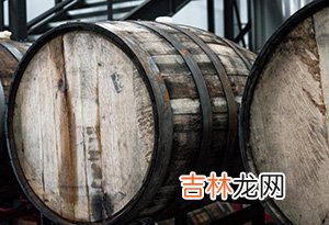 葡萄酒怎么做的？