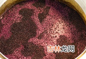 葡萄酒怎么做的？