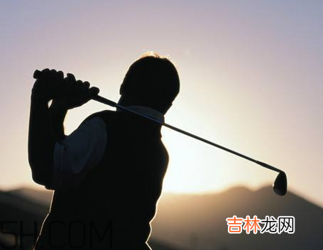 一杆四洞是什么？意思 一枪四洞什么意思