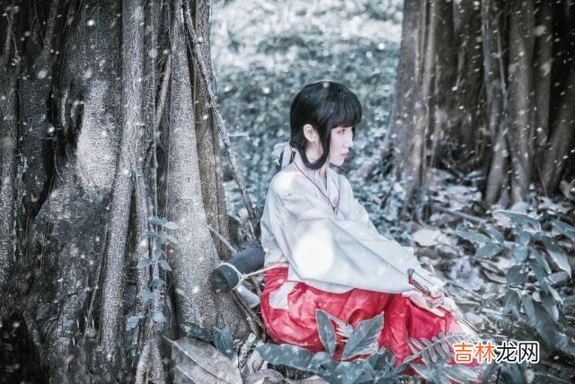 水瓶女克哪个星座男
