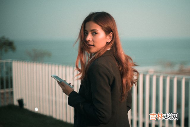 职场笔记:自信对人生的重要性 是对自己眼神感到确信