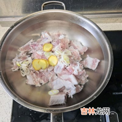 排骨汤怎么炖最好喝月子餐 排骨汤怎么炖最好喝视频