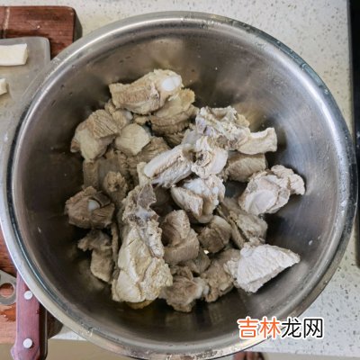 排骨汤怎么炖最好喝月子餐 排骨汤怎么炖最好喝视频