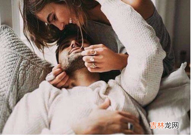 十二星座爱上一个人的表现 十二星座爱你的表现