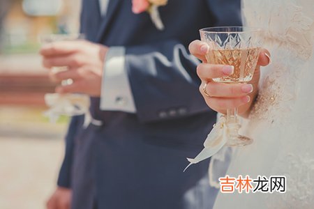 狮子座男和什么座最配