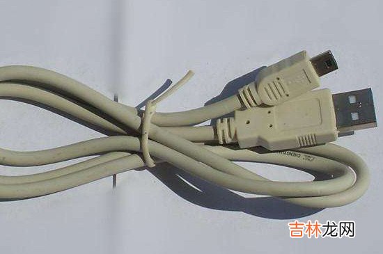 数据线快断了怎么粘