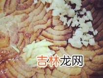 肠子爆炒方法 洋葱爆炒大肠简单做法步骤
