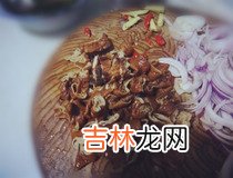 肠子爆炒方法 洋葱爆炒大肠简单做法步骤