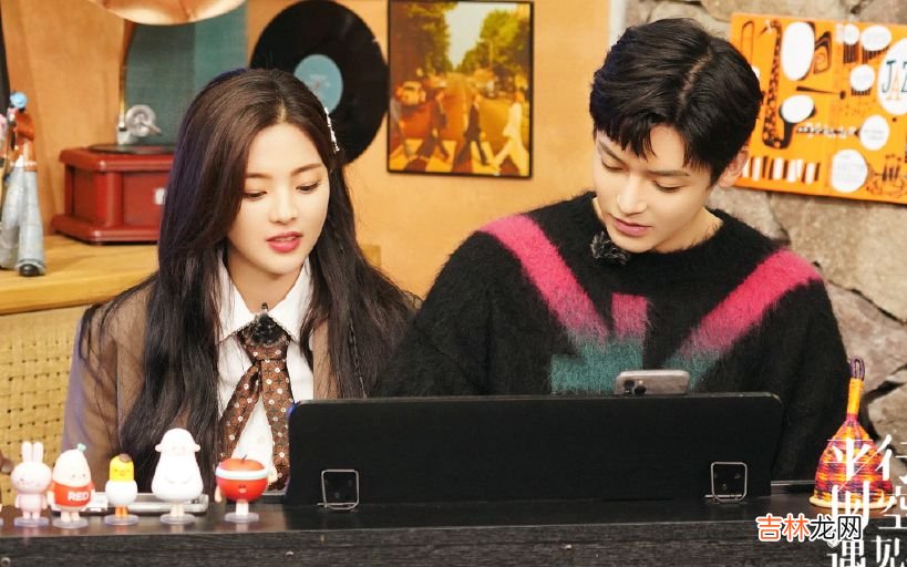 侯明昊个人资料及简介 侯明昊和杨超越的综艺