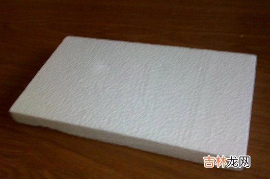 冰箱顶部有水怎么处理