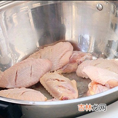 可乐鸡翅的制作方法 可乐鸡翅怎么烧好吃又简单