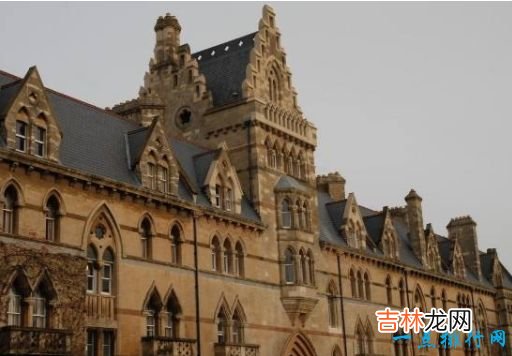 世界十大名校哈佛大学仅排第四