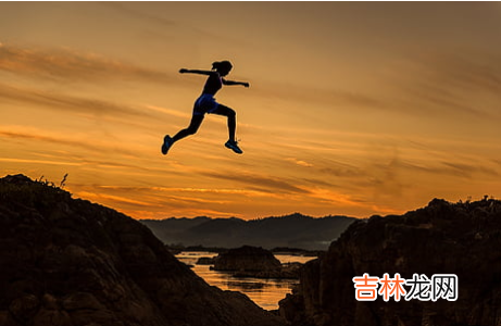 水瓶座和巨蟹座配对指数是多少