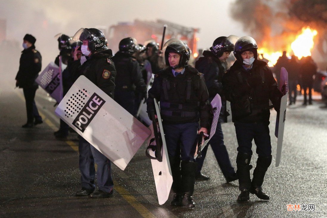 哈萨克斯坦总统披露骚乱细节 哈萨克斯坦首都