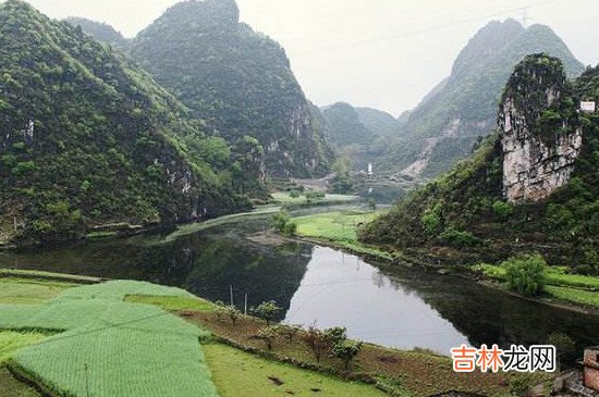 适合七八月旅游的城市