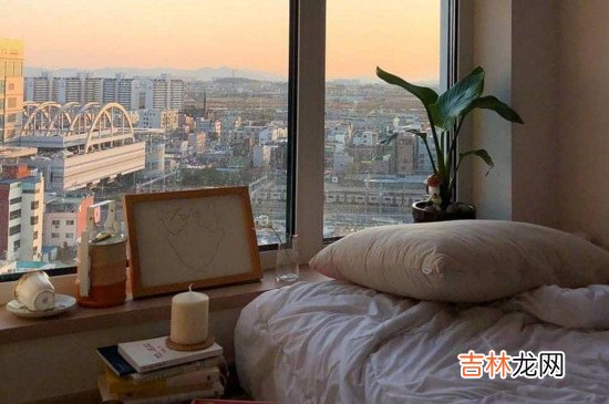 睡觉要不要关窗