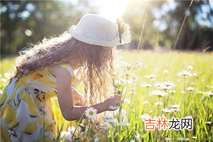 2021牛年农历五月十三出生的女宝宝适合什么好名字？