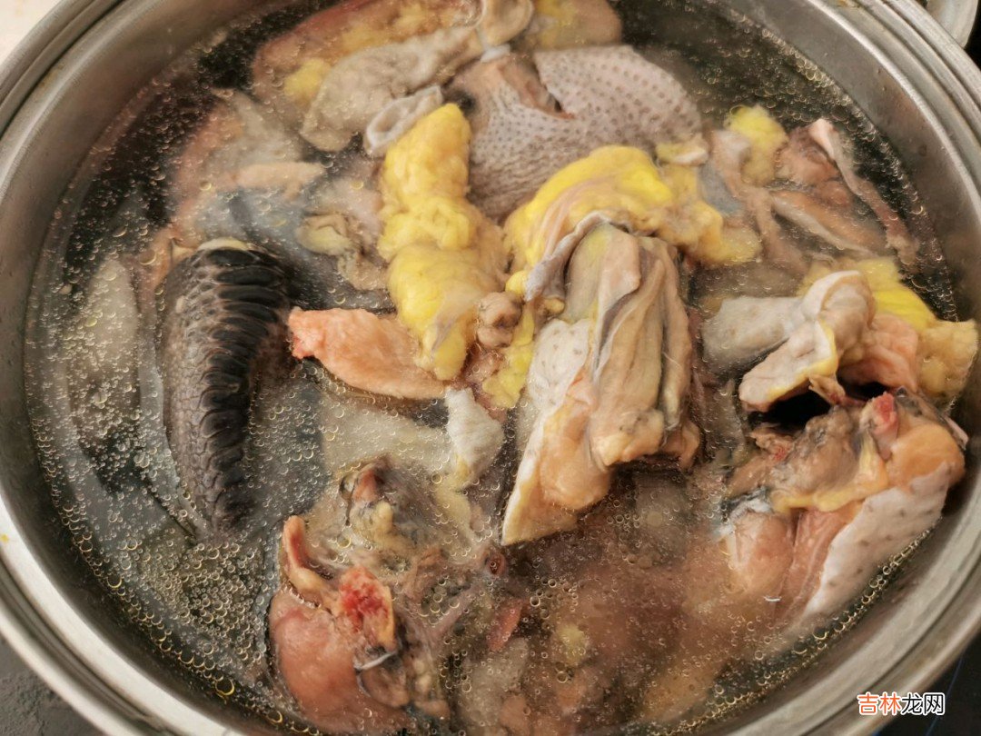 鸡骨汤做法 鸡骨汤怎么做