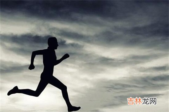 跑步肌肉酸痛还能跑吗