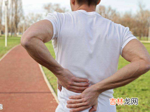 后背酸痛是什么原因