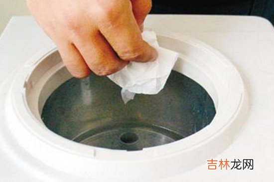 饮水机有杂质怎么清洗
