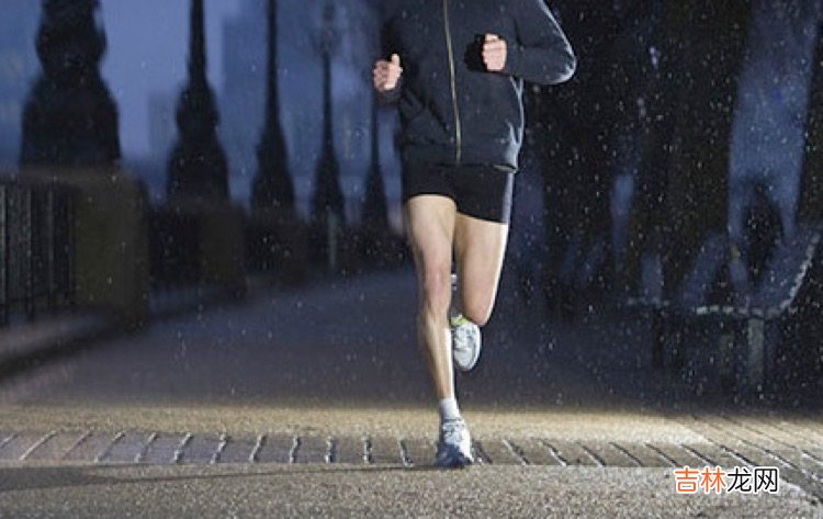 每天晚上跑步一小时能减肥吗?