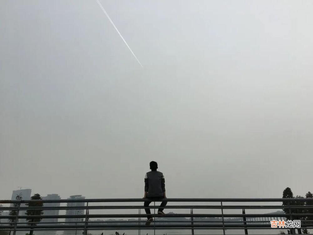 一个真正深爱你的男人,才会选择这样和你相处