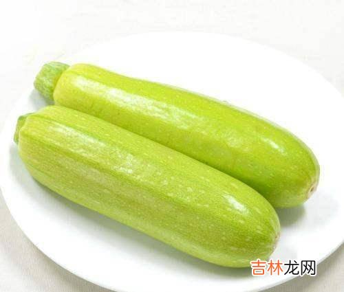 秋季女性想护肤,常吃4种食物,滋补身体,越来越健康