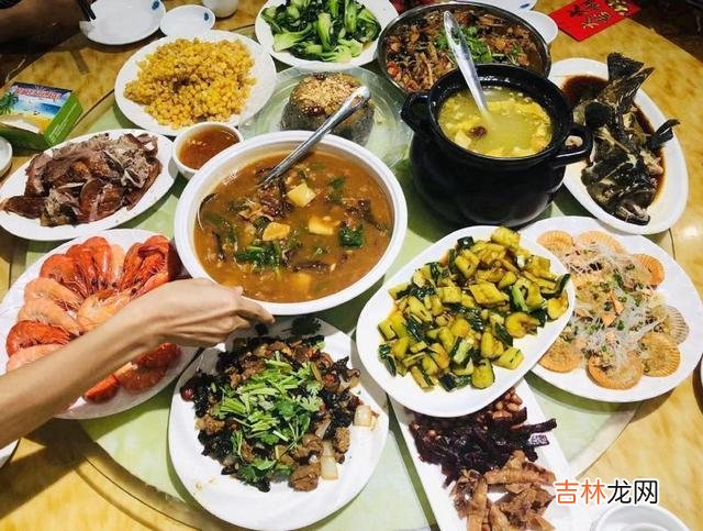 女朋友带我见家长，结果却遇到了“假茅台”，幸好岳父没有责怪我