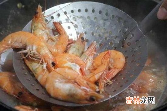 白水煮虾是开水下锅还是冷水下锅