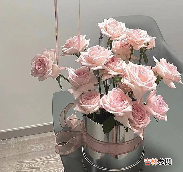 男女相处，深得男人心的，是能为他做“这四件事”的高情商女人