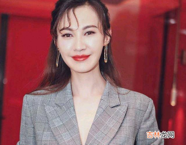 还记得《小鱼儿与花无缺》的江玉燕吗？如今的这番相貌让人不敢认