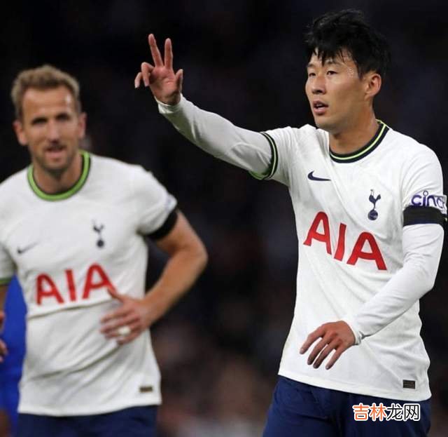 英超6-2！孔蒂露出了岳父般的笑容，孙兴慜没有笑，庆祝相当平静