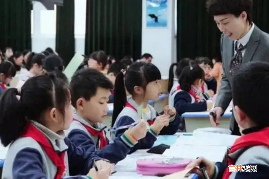 学生周末双休或将改为“单休制”？家长集体沸腾了，官方作出回应