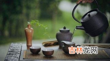 本文转自：新民网一个篱笆三个桩 马尚龙：老法师