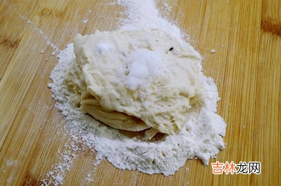 披萨饼底松软的秘诀