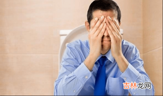 想要肾好男性要知道，抽烟喝酒不算什么，这3件事才是伤肾大户