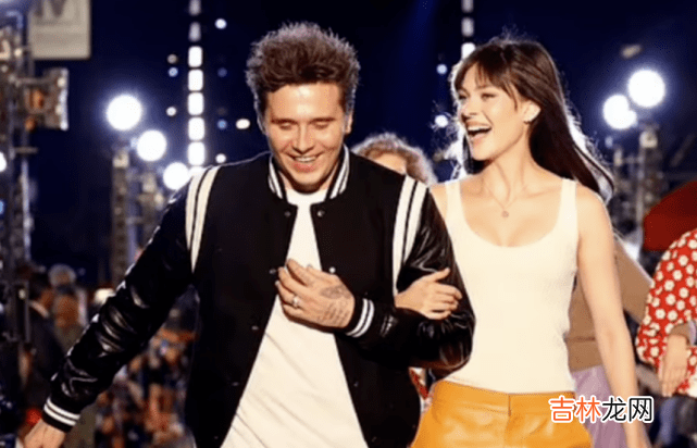 贝嫂和儿媳矛盾加剧,布鲁克林选择力挺妻子,用70个纹身秀恩爱