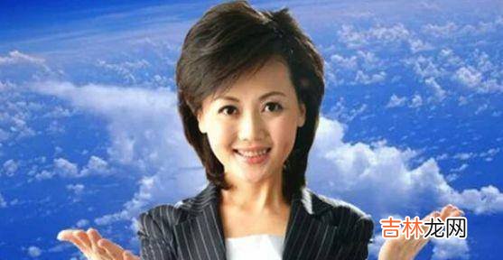 她是央視著名主持人，與董卿不差上下，如今41歲仍未嫁人