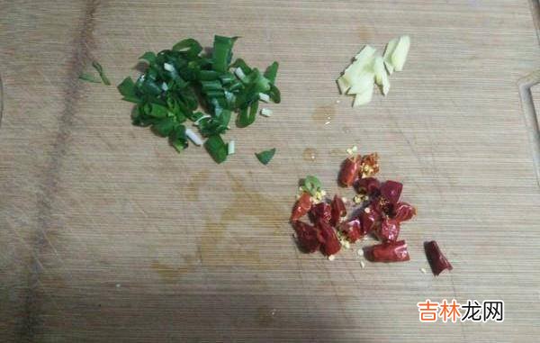 天然黄体酮被找到，女人常吃能养颜抗衰老，四十岁还是少女脸