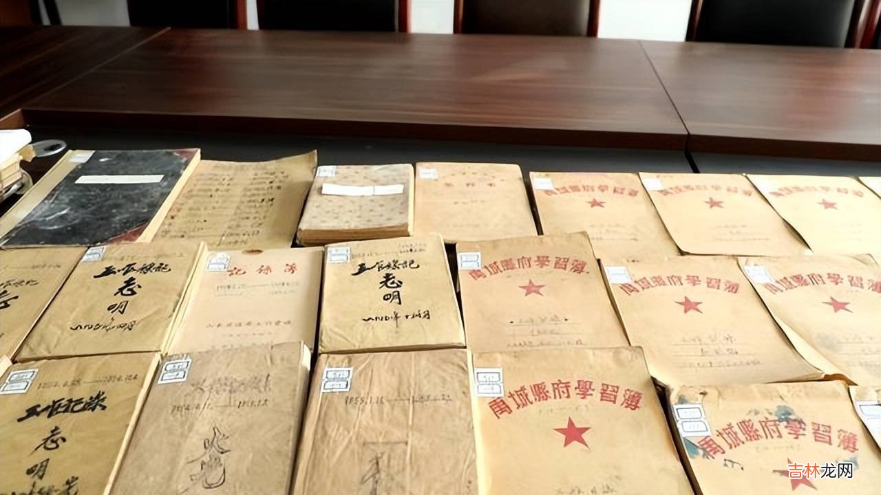 《我的县长父亲》获征文一等奖后遭删除，作者曾捐出父亲日记，网友：文章情真意切、实至名归