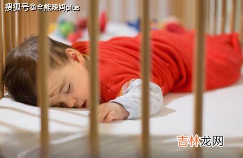 孩子半夜蹬被子也不着凉，是火力大吗？一组实验揭秘背后真相