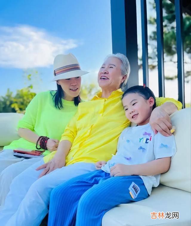 王楠夫妇太节俭了！儿子不准买名牌球鞋，每个月只给女儿150元零花钱