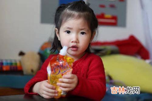 宝宝幼儿期，宝妈不能做这些事情，看似微不足道，却容易伤着他们