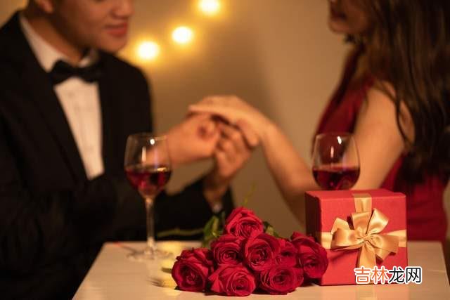 以前年少无知的时候 男人的长相，暴露了他的层次，女人要多留意