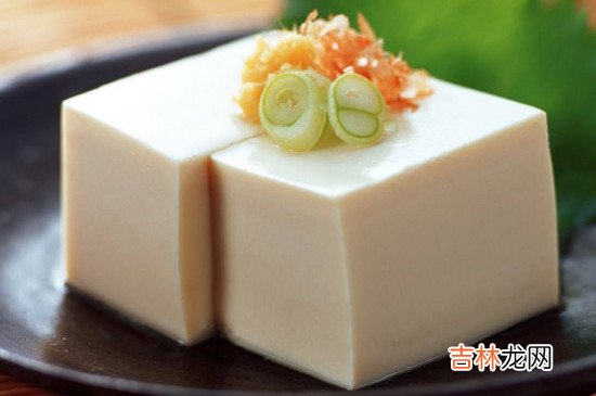 豆腐酸了煮一下能吃吗
