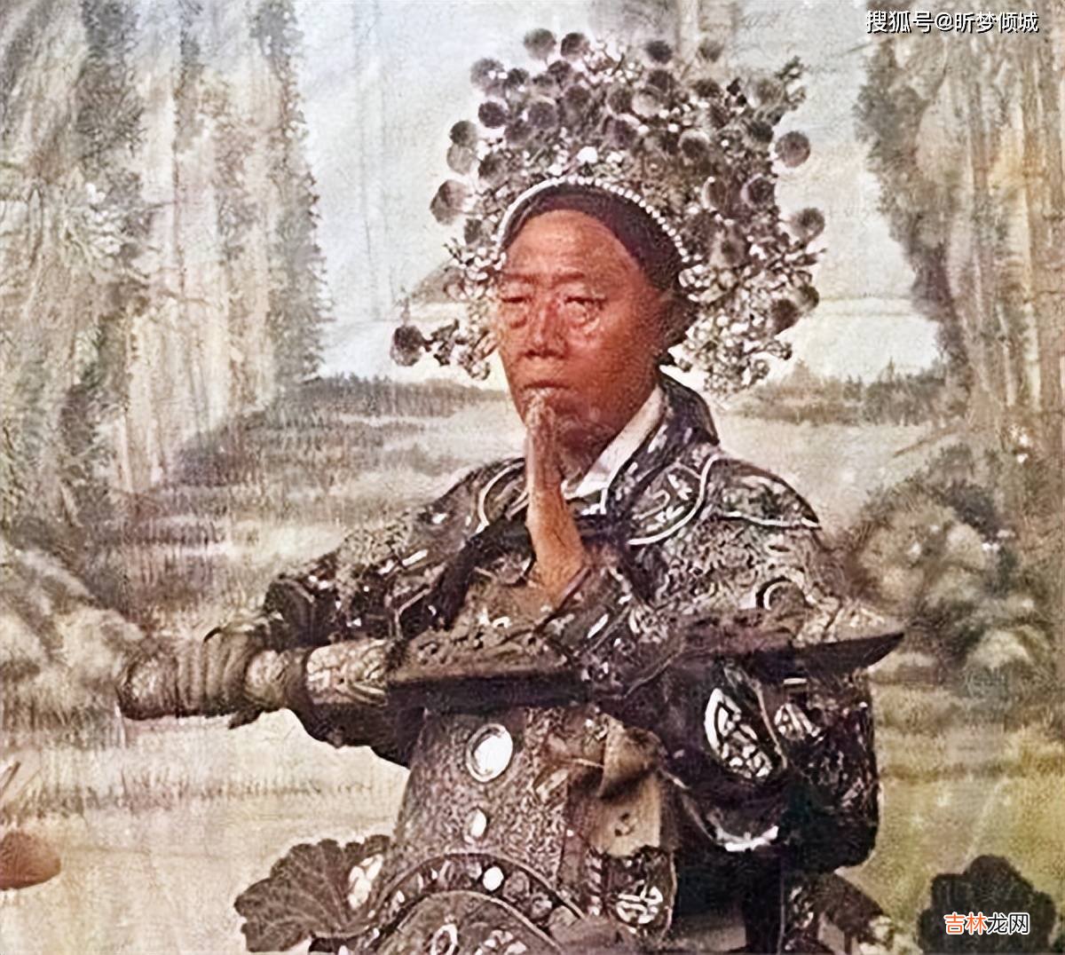 财主抢了李莲英家一亩地,他成慈禧亲信后如何报复?暴露人性丑恶