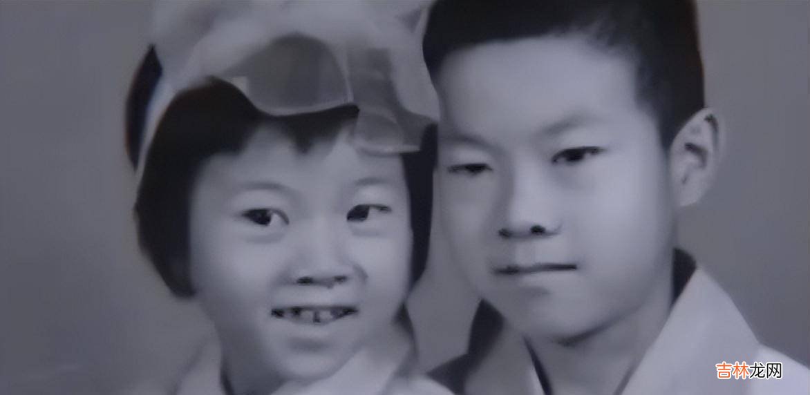 86年男干部因强奸女演员入狱，出狱后当事人下跪致歉：是我诬陷你